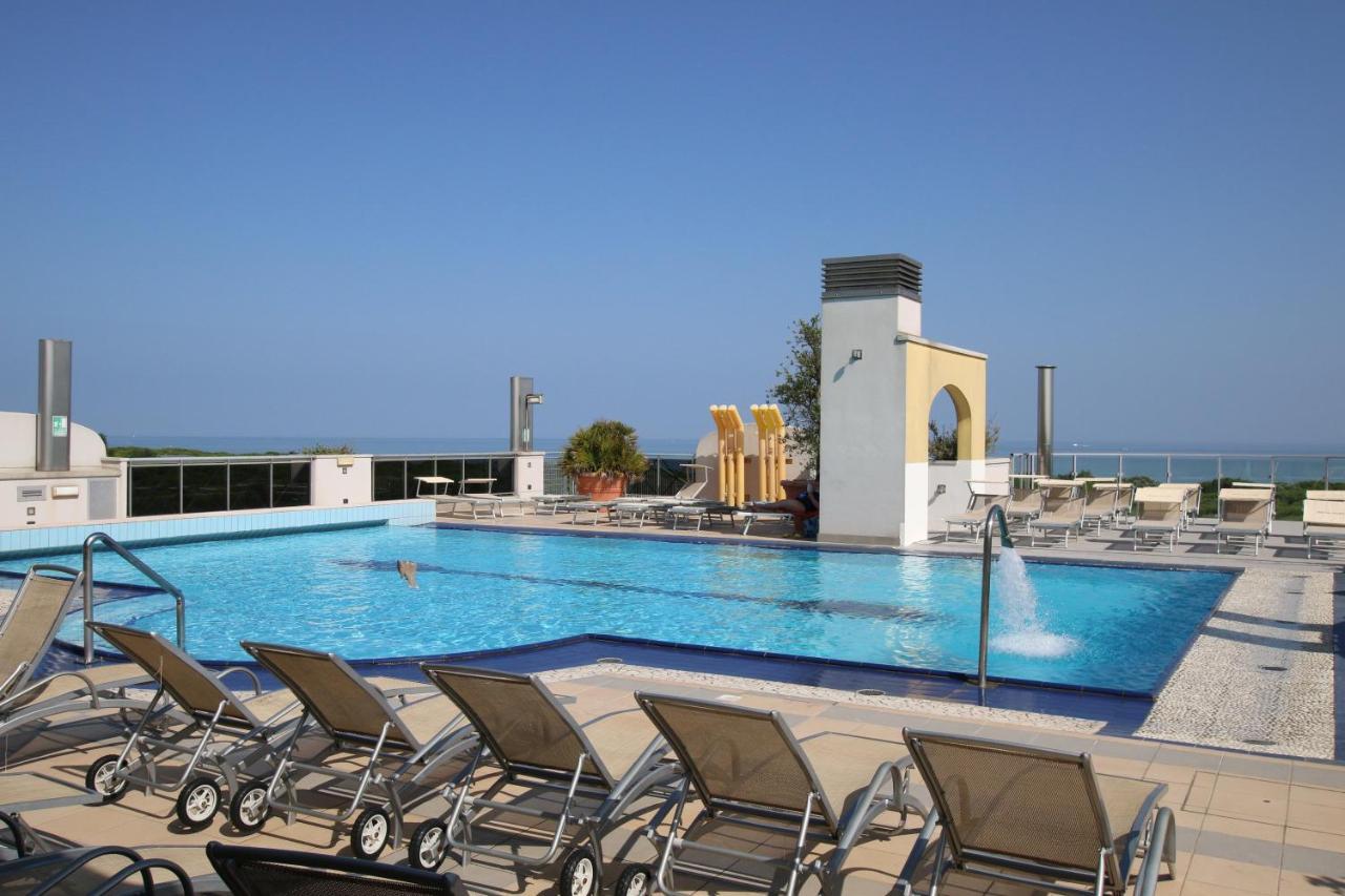 Eraclea Palace Hotel 4 Stelle S Eraclea Mare Eksteriør billede